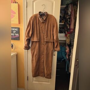 Vintage Maurices leather trench coat sz small color tan